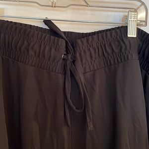 Black scrub pants jogger style